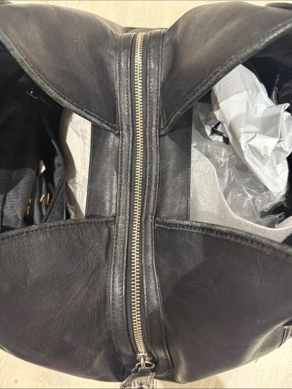 Coach Eidie 31 Signature Canvas Shoulder Bag